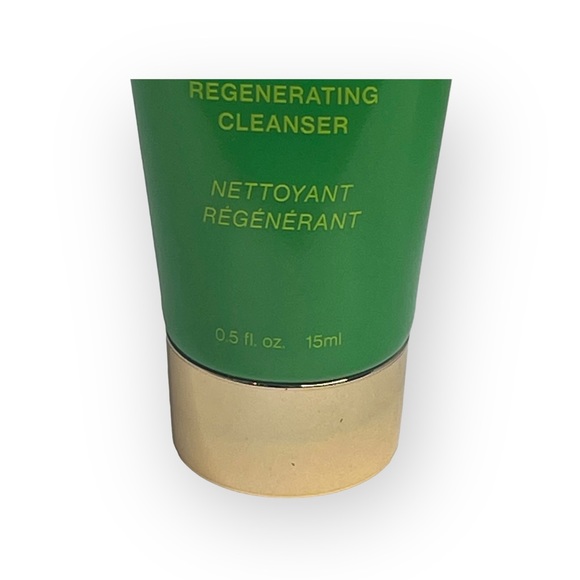 free w/$50 order ☀︎︎ new Tata Harper ☀︎︎ Regenerating Cleanser BHA Exfoliator - Picture 7 of 16